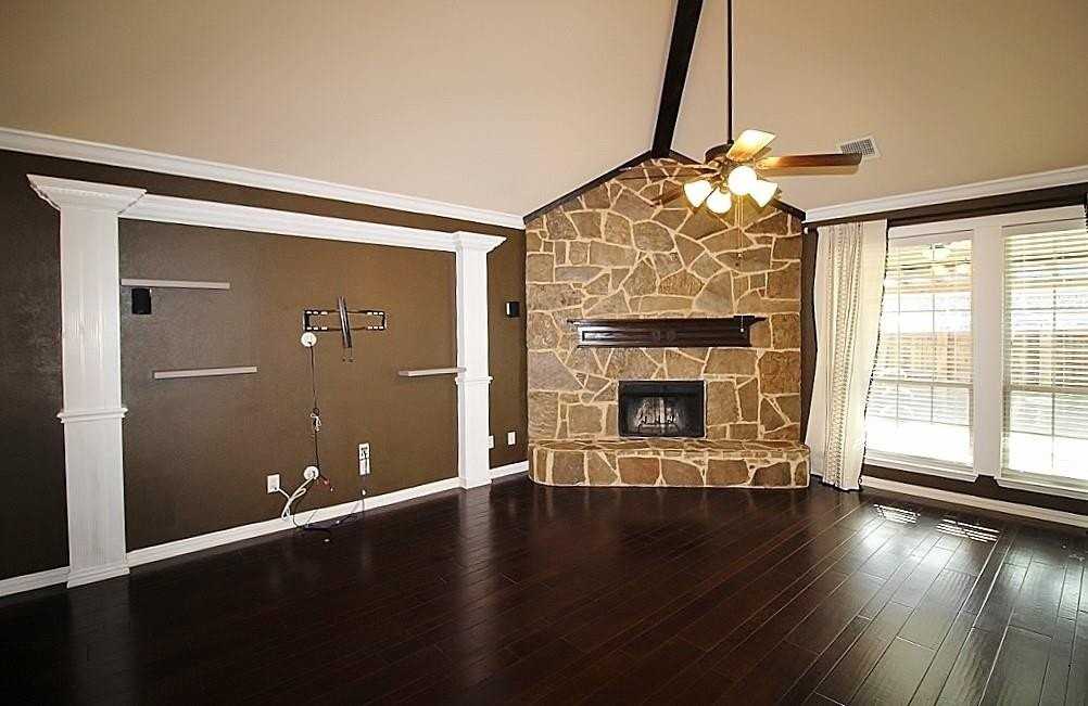 110 White Oak Ln - Photo 7 of 37