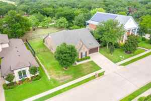 featured image of 13704 Southern Oaks Dr
