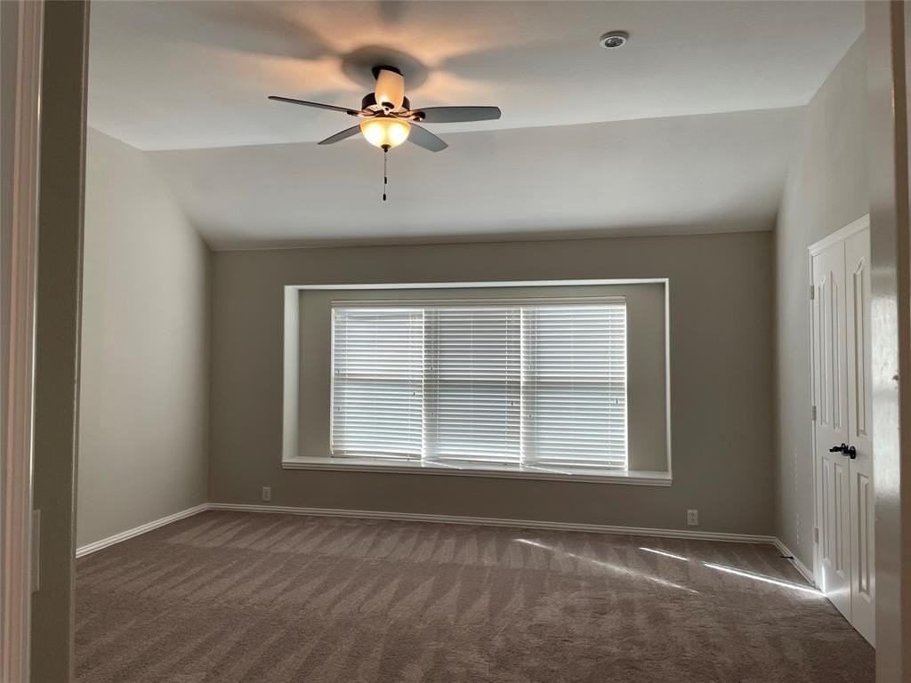 4603 Oakview Dr - Photo 7 of 15