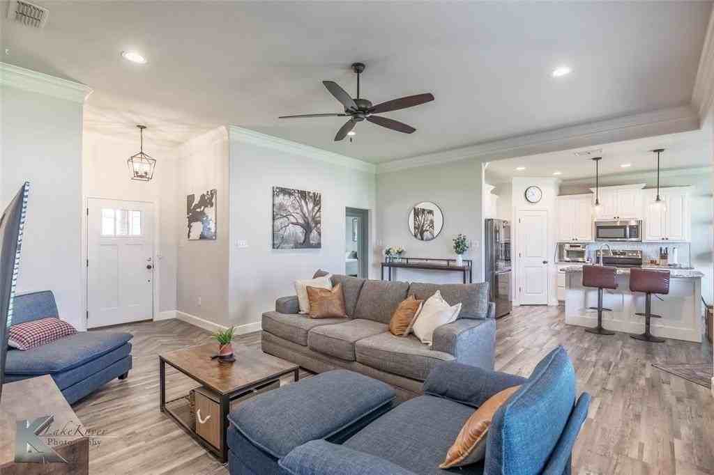 132 Spring Park Way - Photo 2 of 28