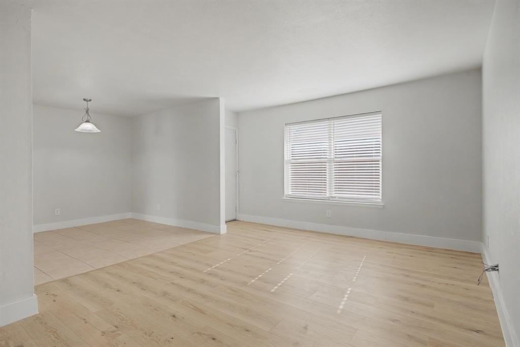 8095 Meadow Rd #236 - Photo 5 of 26