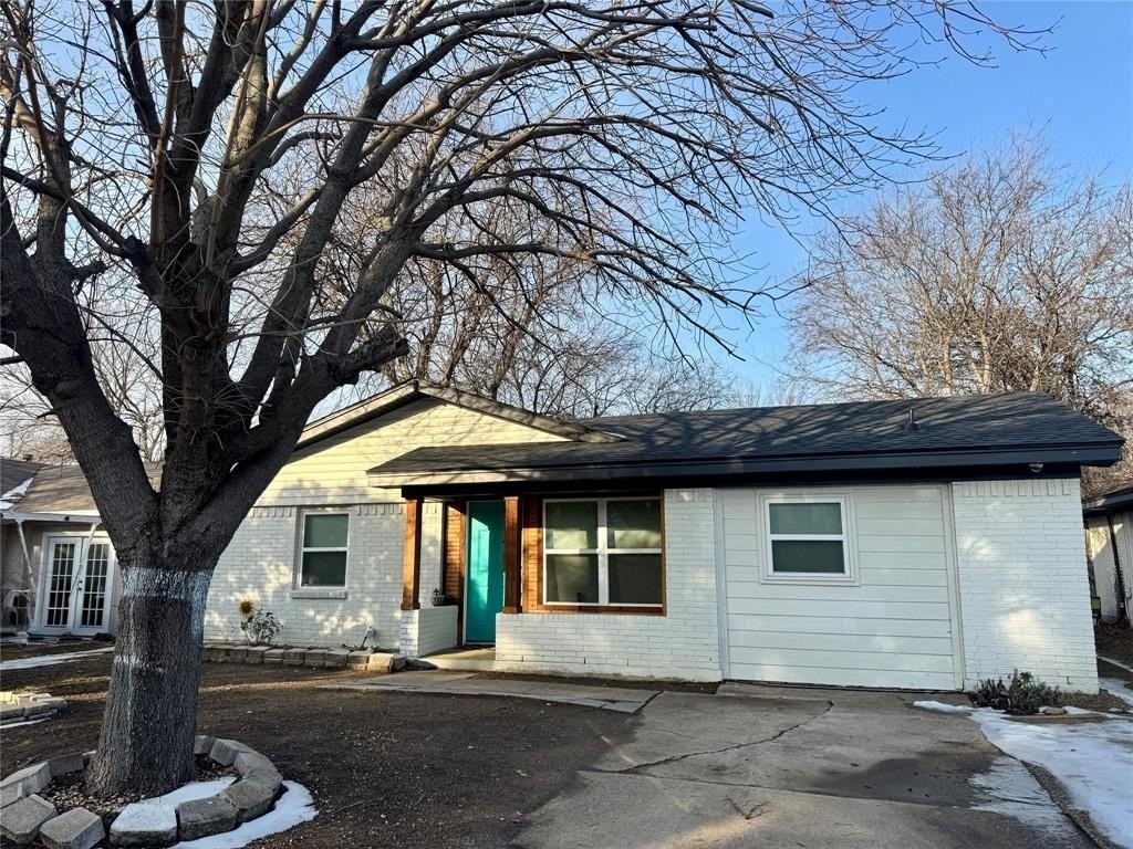 413 Sw 14th St - Photo 2 of 11