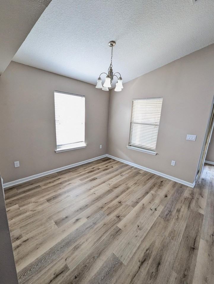 1950 Catline Cir - Photo 5 of 25