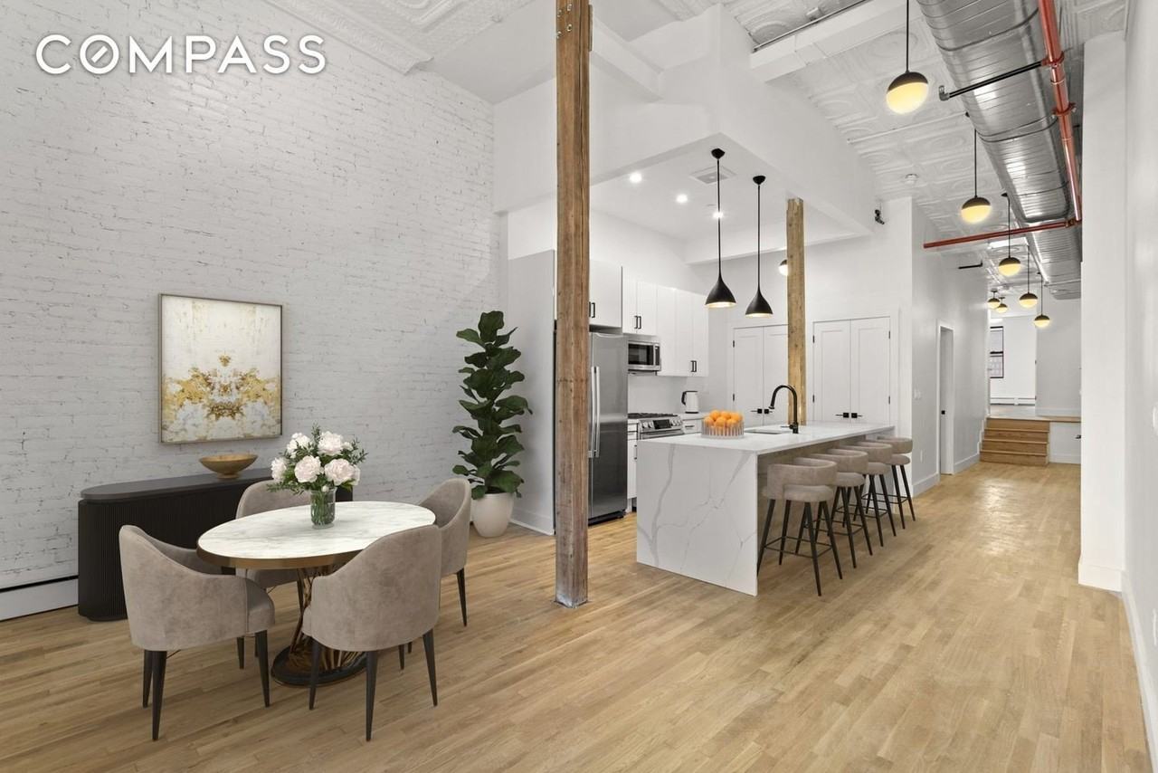 717 Manhattan Ave #2A - Photo 3 of 16