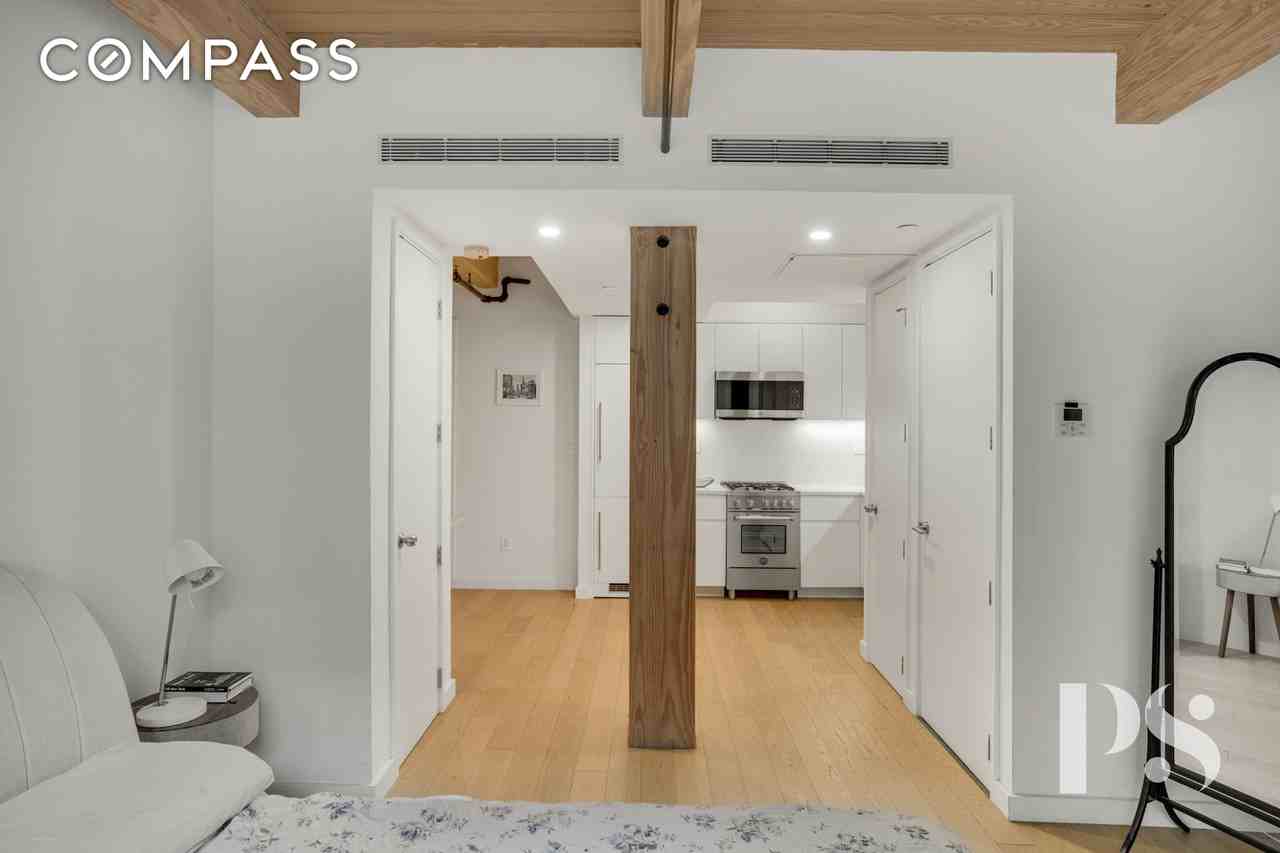 120 Java St #1B - Photo 5 of 11