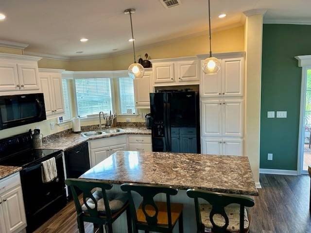 17 Domingo Ct - Photo 2 of 14