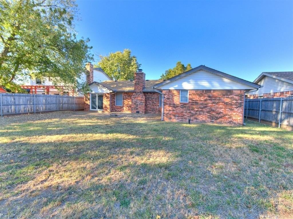 4124 Overland Dr - Photo 6 of 24