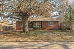 2312 N Warren Ave - Photo 1 of 1