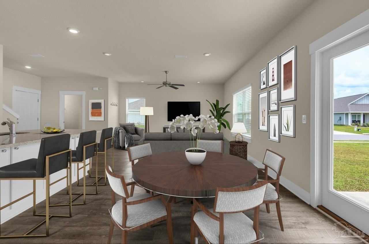 5865 Danbury Blvd - Photo 7 of 50