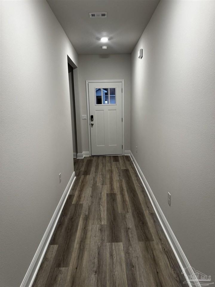 8057 Fir Tree Dr - Photo 3 of 30