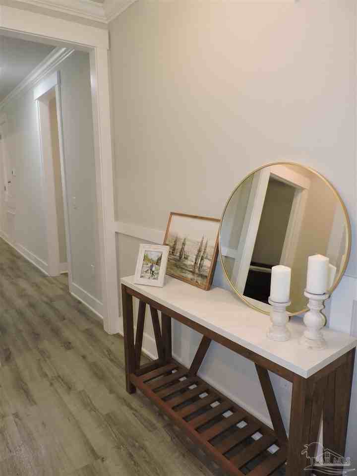 8823 Airway Dr - Photo 3 of 28