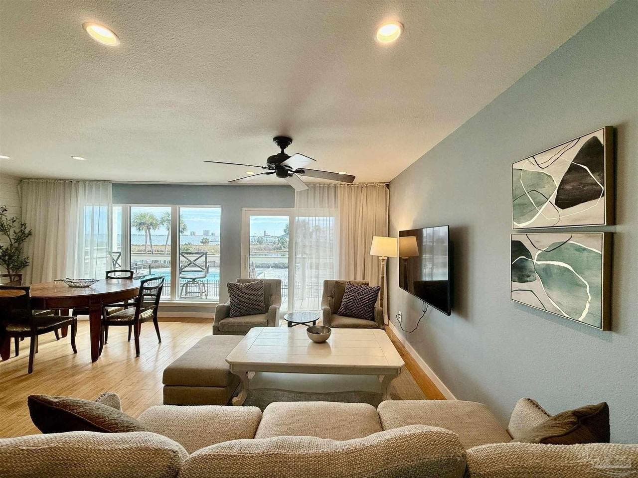 200 Pensacola Beach Rd Apt F3 #F3 - Photo 4 of 27