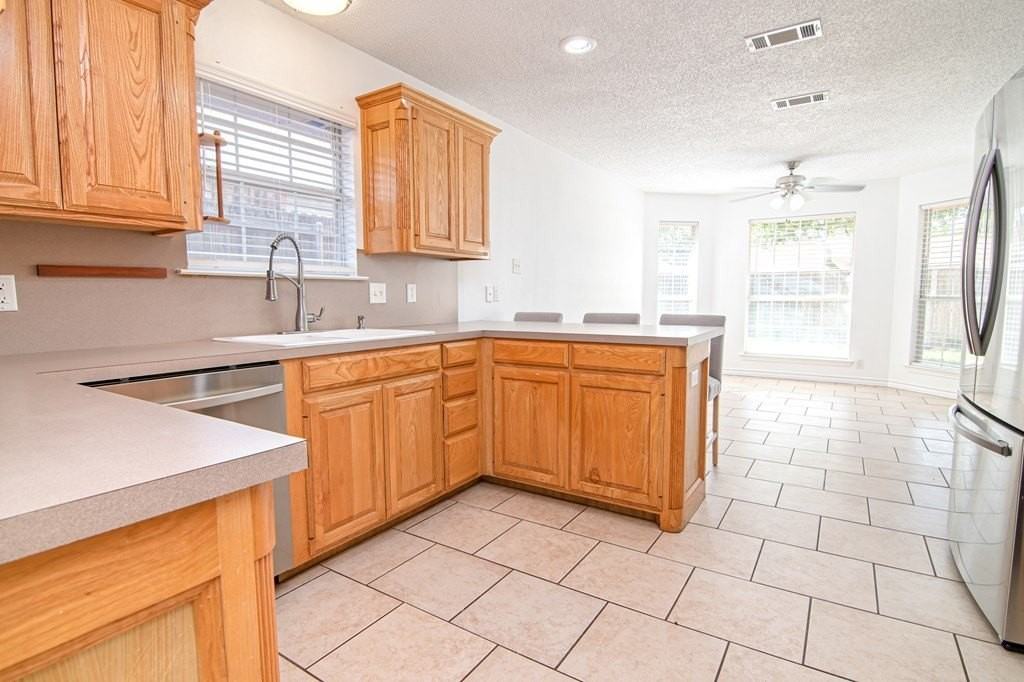 5108 San Antonio Ave - Photo 4 of 29