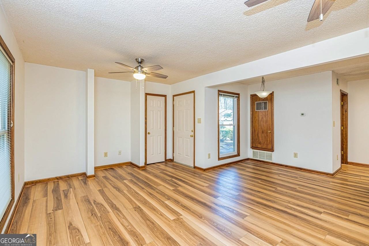 105 Arbor Gate - Photo 5 of 24