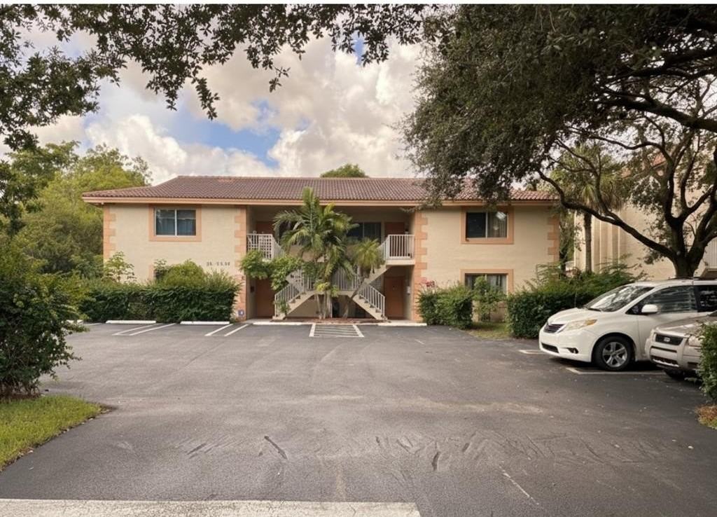 3720 Nw 115th Way #3724