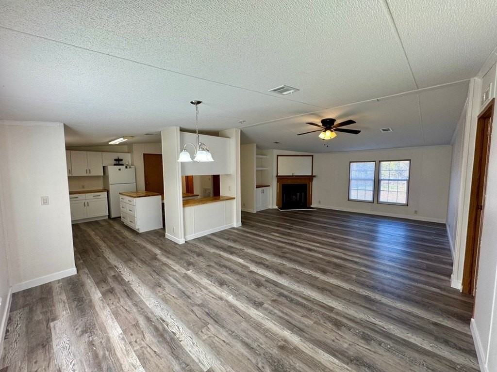 141 Bodie Lister Rd - Photo 2 of 28