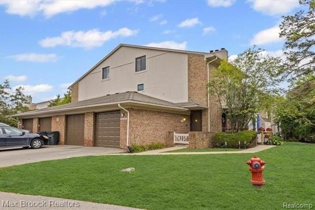 6670 Maple Lakes Dr - Photo 4 of 32