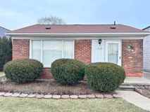 17157 Fort St - Photo 1 of 1