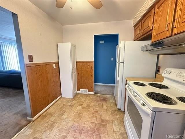 17157 Fort St - Photo 5 of 24