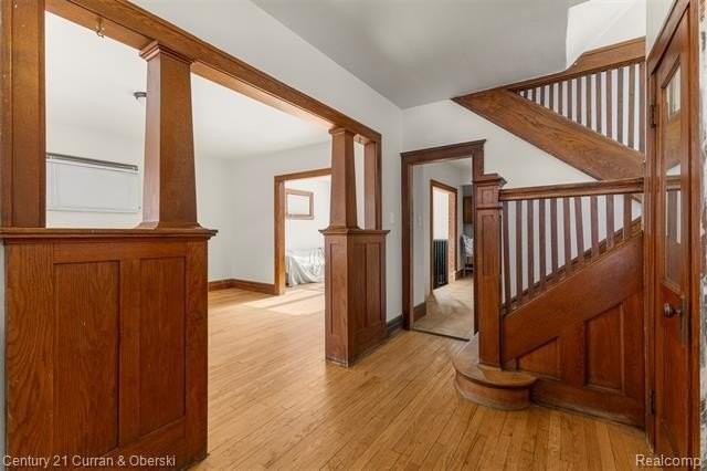 7737 Senator St - Photo 6 of 28