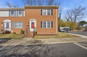 featured image of 2 Charles Parish Dr