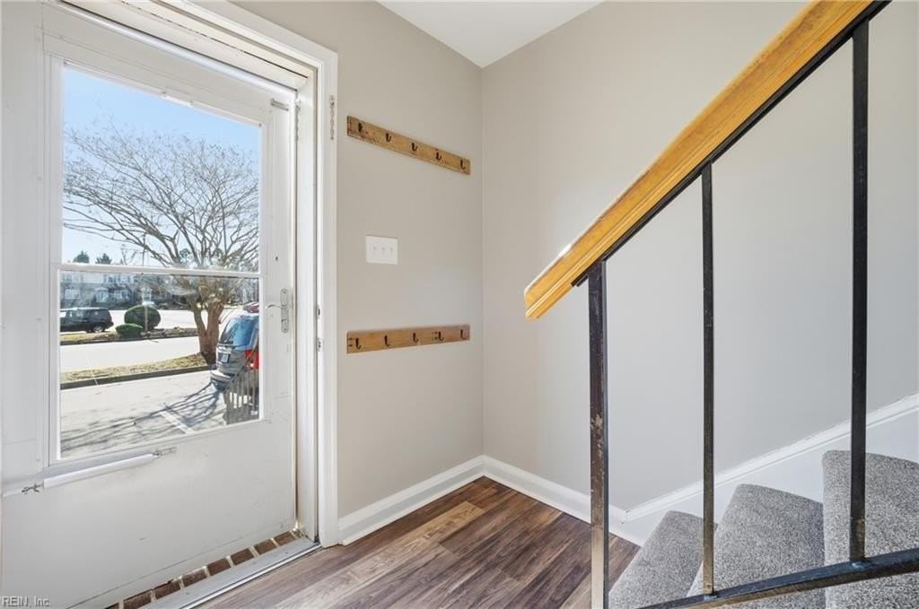 2 Charles Parish Dr - Photo 5 of 29