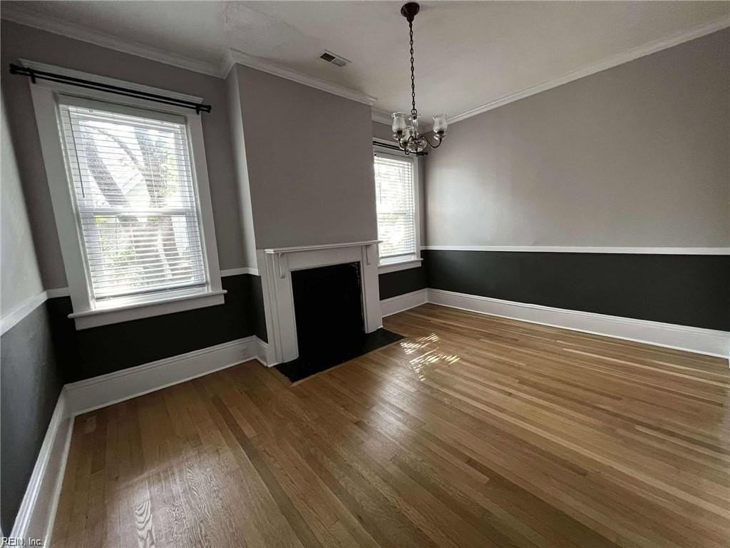 218 E 42nd St #2 - Photo 3 of 24