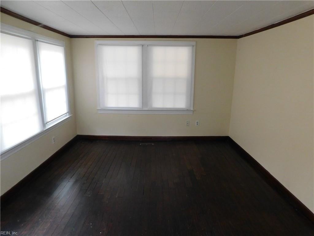 8501 Wrenns Mill Rd - Photo 3 of 9