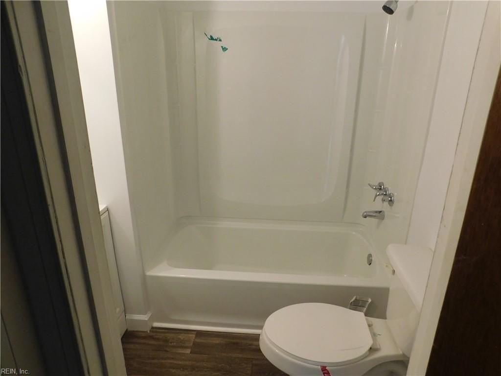 8501 Wrenns Mill Rd - Photo 5 of 9