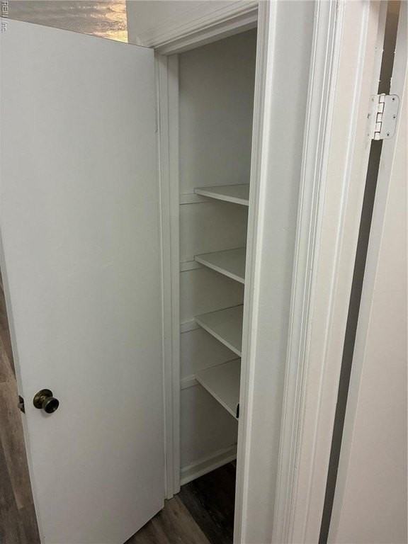 116 Holland Cir - Photo 6 of 9