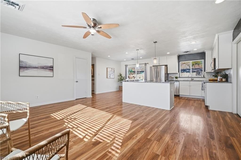 3516 Victoria Dr - Photo 4 of 30