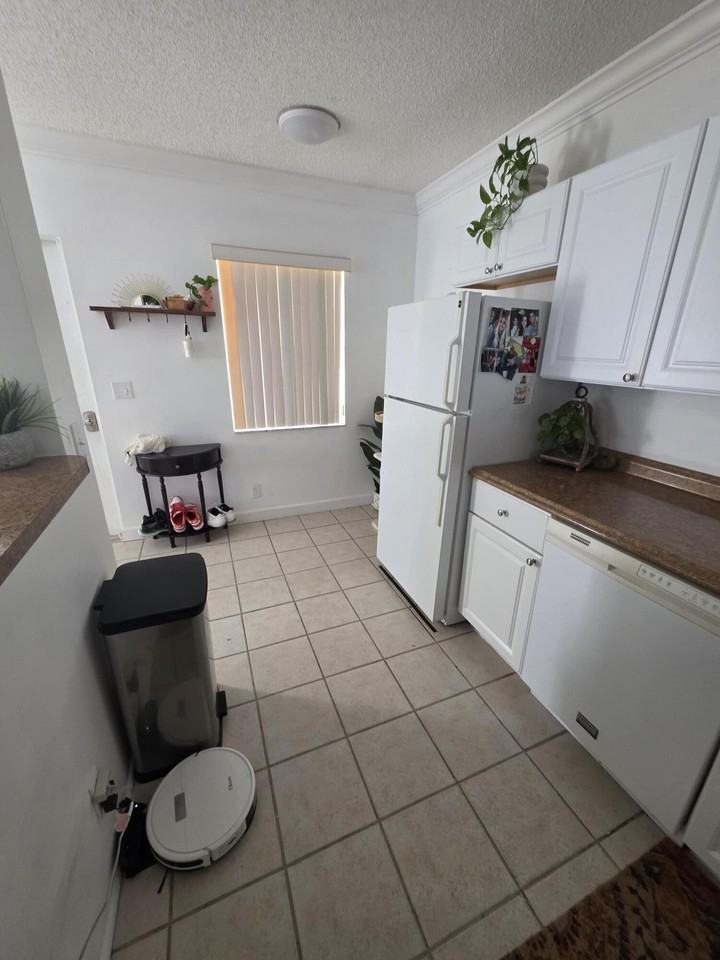 217 Butler St #1 - Photo 7 of 9