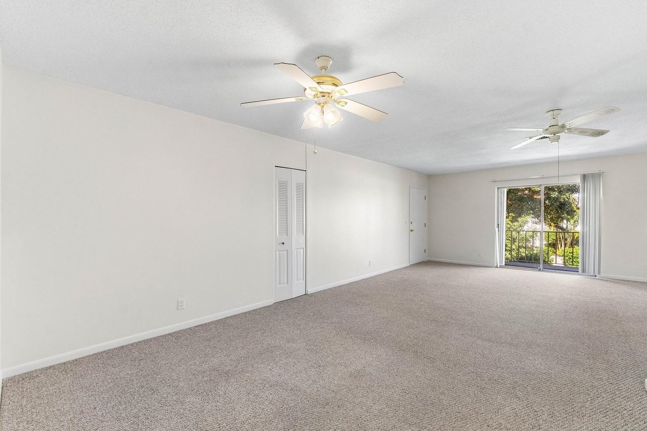 2023 S Seacrest Blvd #C - Photo 6 of 17