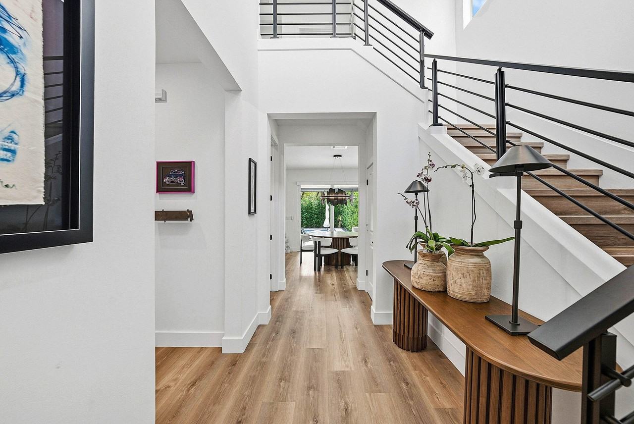 4310 Buttonwood Dr - Photo 7 of 50