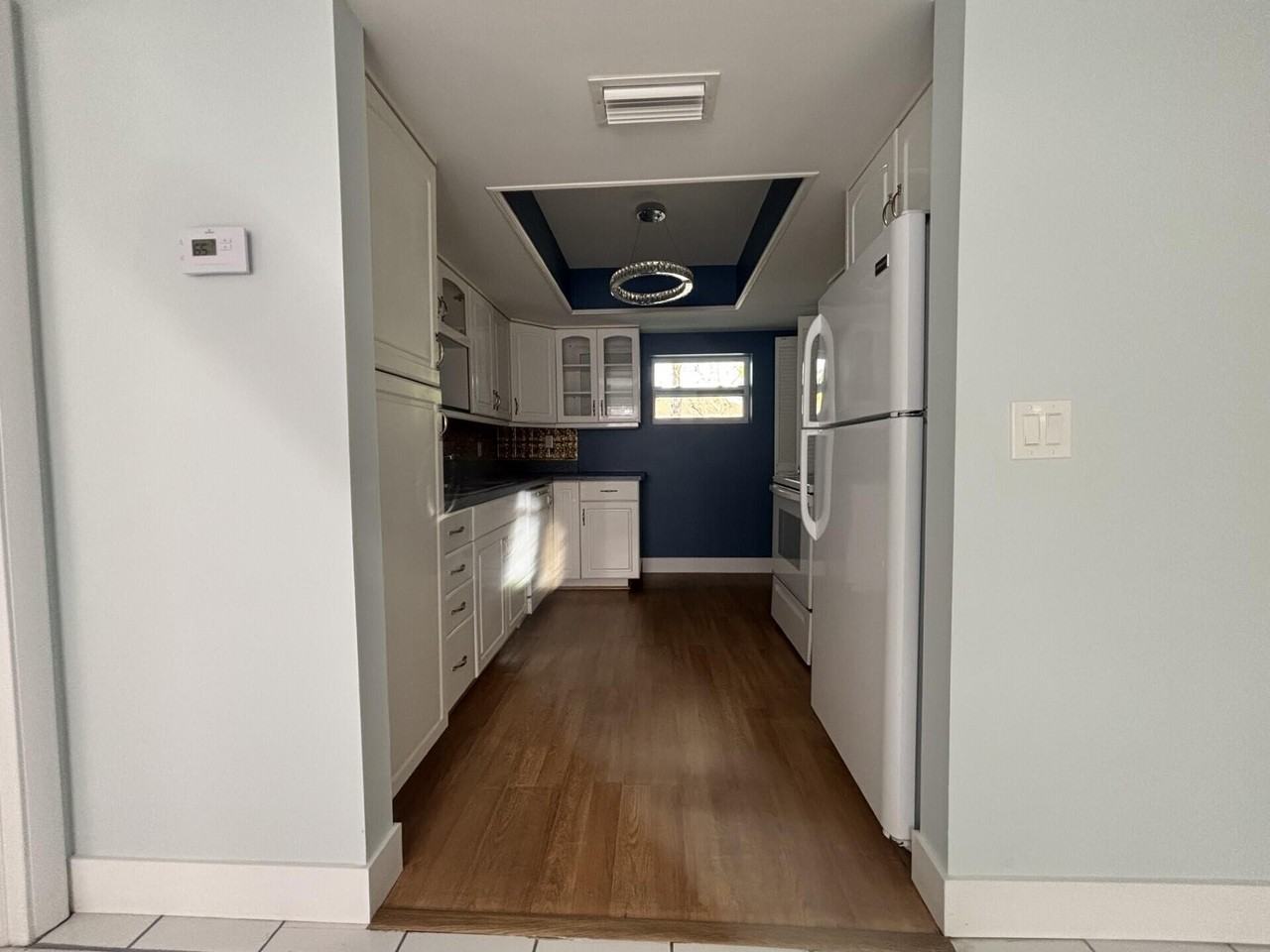 1160 Se 12th St - Photo 5 of 25