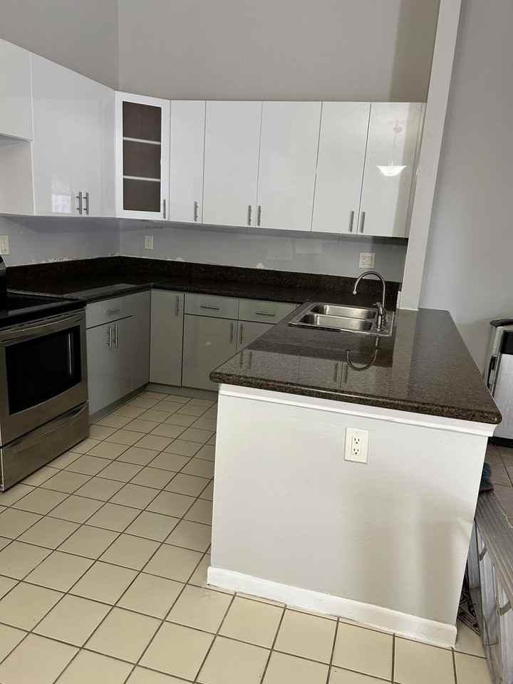 1158 Summit Trail Cir #D - Photo 2 of 11