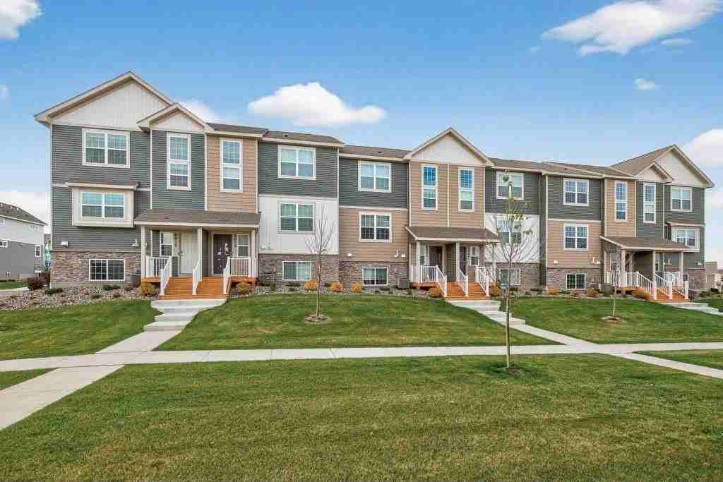 6612 Hinterland Trl S - Photo 2 of 30