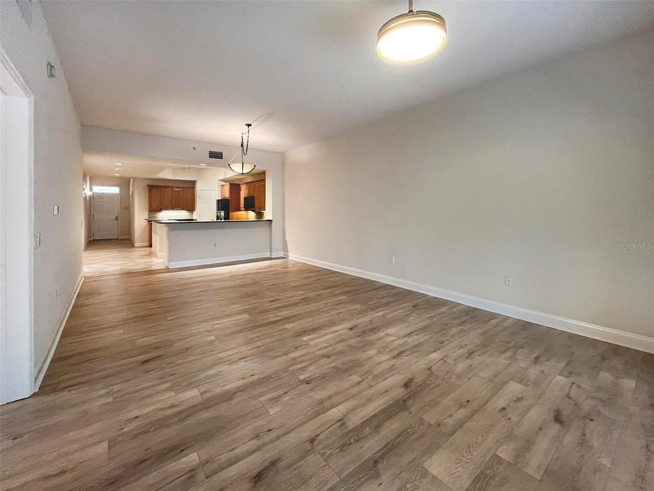 7710 Lake Vista Ct #206 - Photo 7 of 26