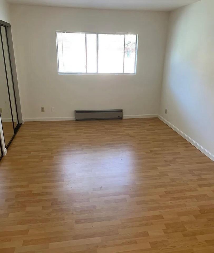 1205 Rebecca Ln Unit C #C - Photo 6 of 9