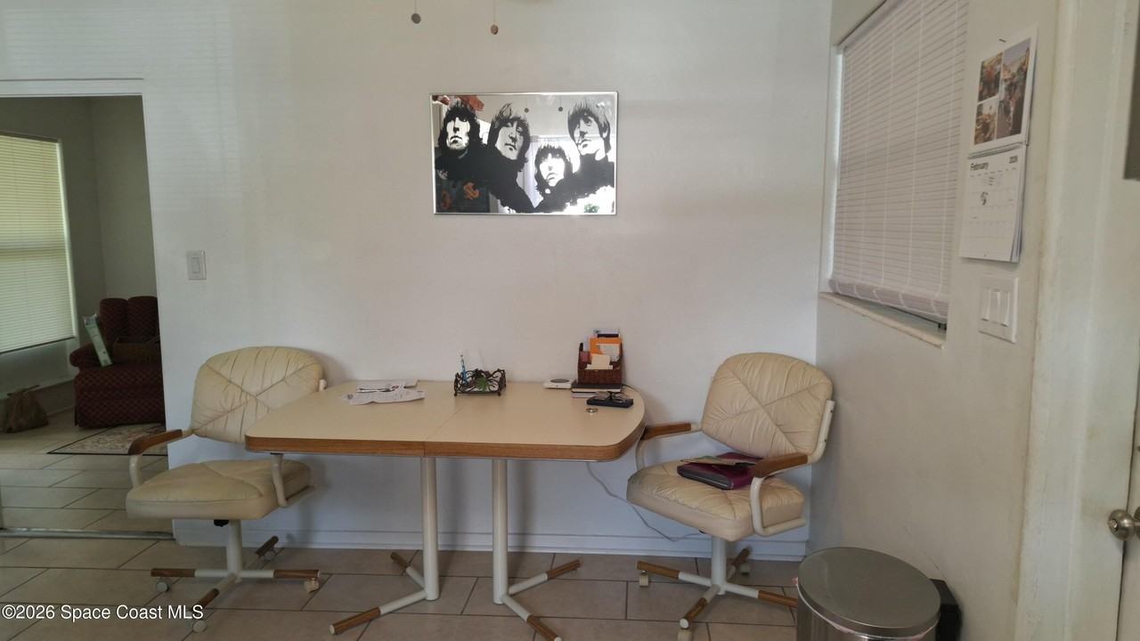 4255 Abbott Ave - Photo 3 of 4