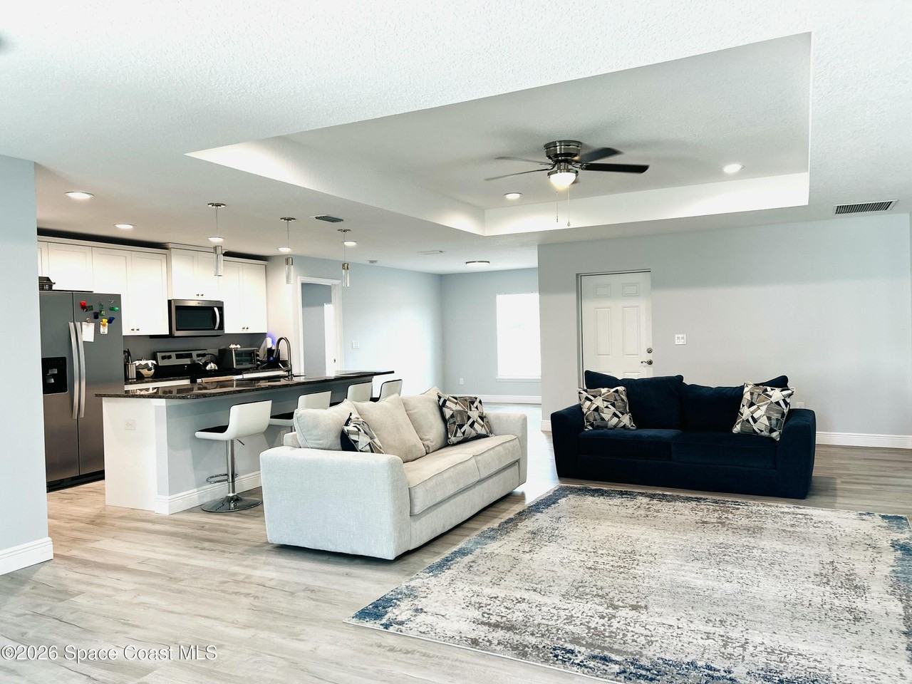 379 Wilton Ave Sw - Photo 4 of 26