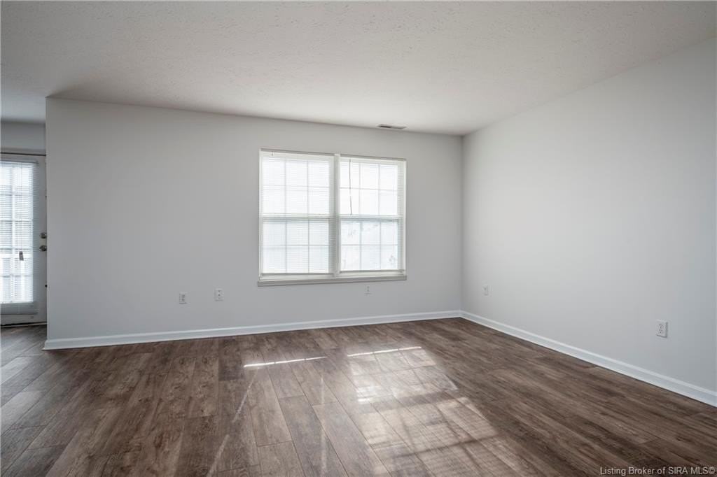 303 Colonial Club Dr - Photo 6 of 24