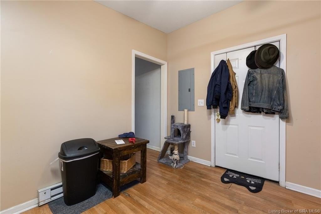 1945 Indiana Ave - Photo 4 of 12