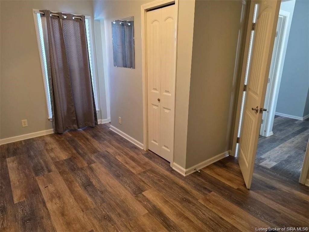 604 N Shelby St - Photo 7 of 11