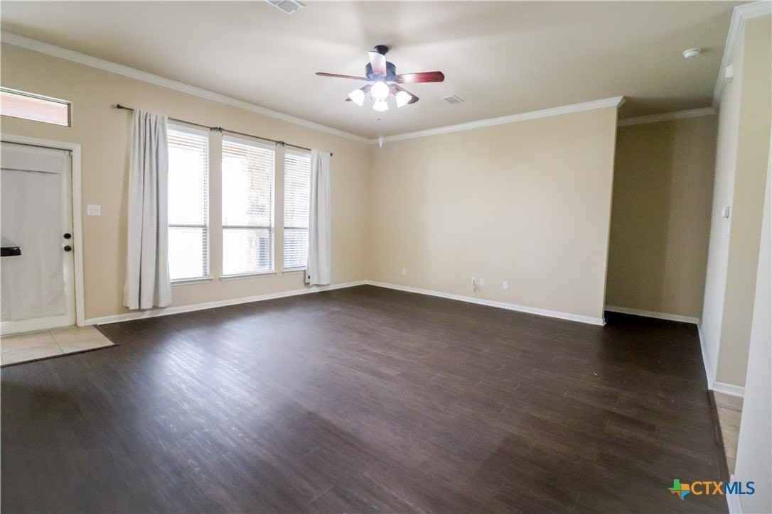 620 Copper Ridge Loop - Photo 3 of 21