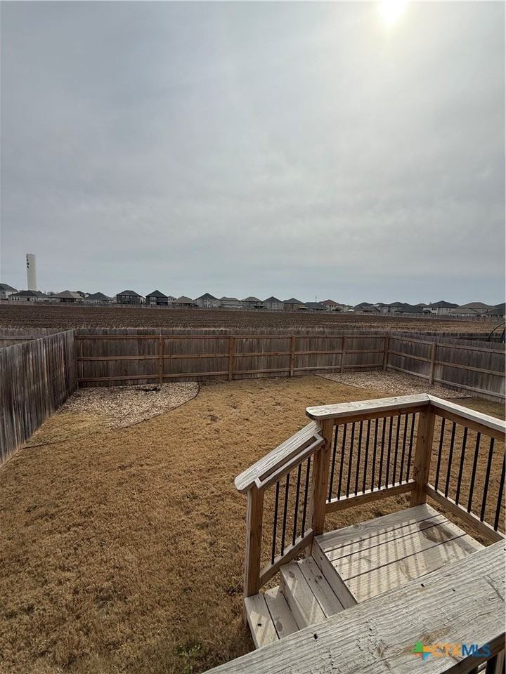 259 Bodensee Pl - Photo 4 of 18