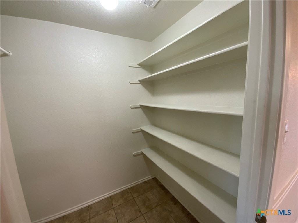 4716 Stonehaven Dr - Photo 7 of 23