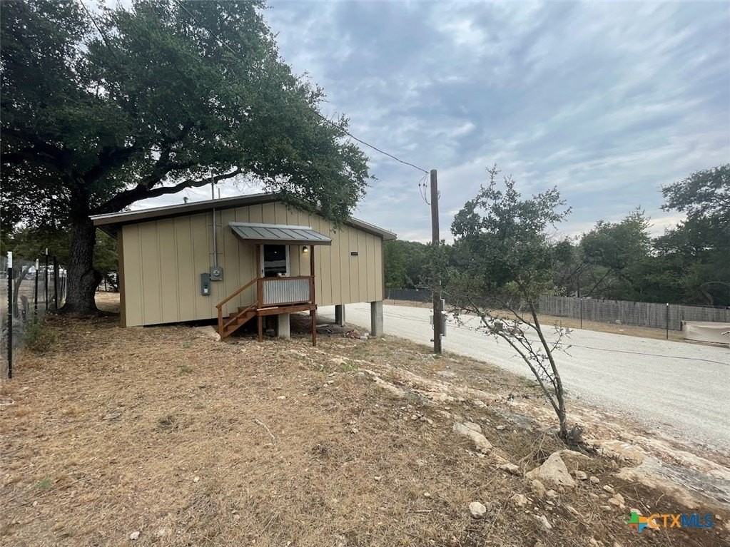 789 Regina Dr Unit B #B - Photo 3 of 17