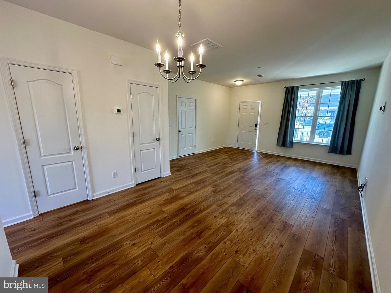 710 Ruth Way - Photo 6 of 24