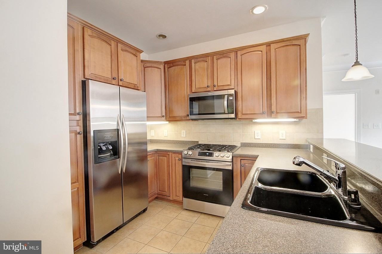 35 E All Saints St Unit 321 #321 - Photo 3 of 17